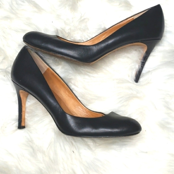 Ann Taylor round toe black leather pumps 7 - Picture 1 of 7
